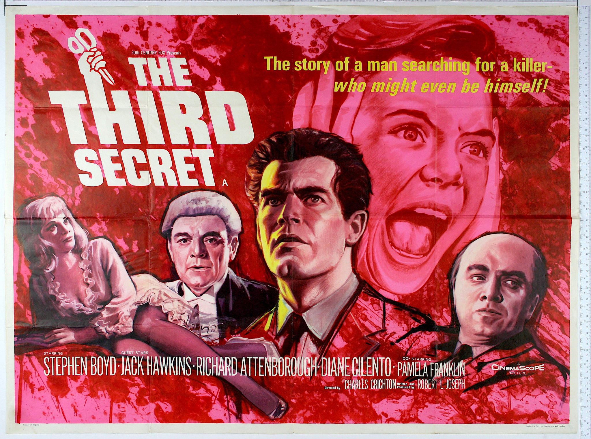 On mottled red, artwork of screaming girl, with portraits of each main character, Boyd at centre. H of title has dagger motif.